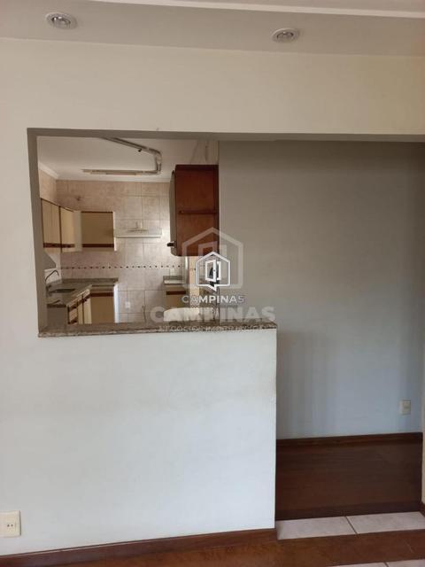 Casa à venda em Campinas, Parque Taquaral, com 4 quartos, com 243 m²