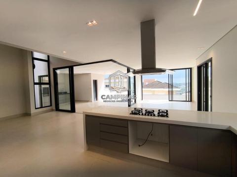 Sobrado à venda em Valinhos, Chácaras Alpina, com 3 suítes, com 319 m²