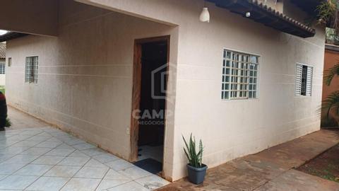 Casa à venda em Dourados, Vila Santa Catarina, com 3 quartos, com 160 m²