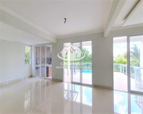 Sobrado à venda em Valinhos, Chácara Flora, com 5 suítes, com 700 m²